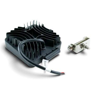 Додаткова LED-фара EuroTun квадратна SPOT 110×110×60 мм 48W Додаткова LED-фара EuroTun квадратна SPOT 110×110×60 мм 48W